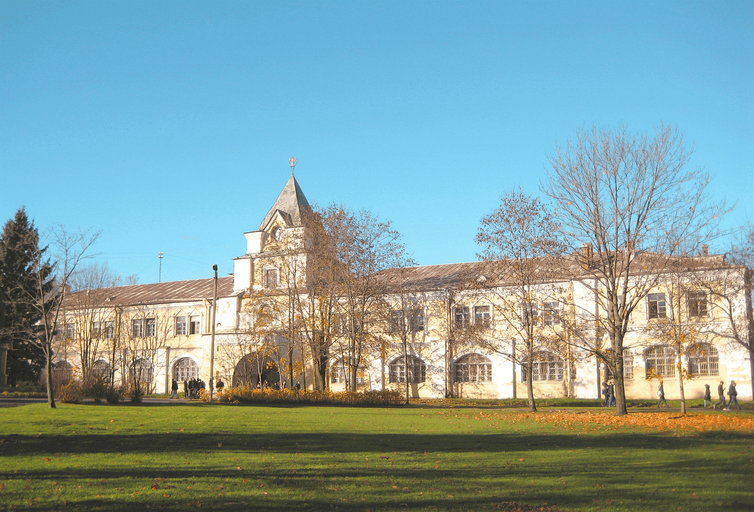 Казармы собственного Его Императорского Величества конвоя)